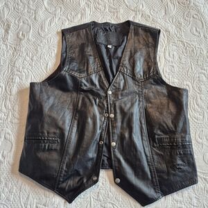Branded Garments men's size Large black leather lined vest with Camel logo VGUC